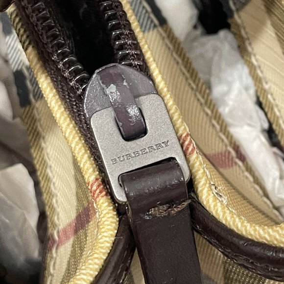 Burberry Check Bag - Picture 13 of 14